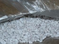 ca. 2,5-2,6 l Perlite